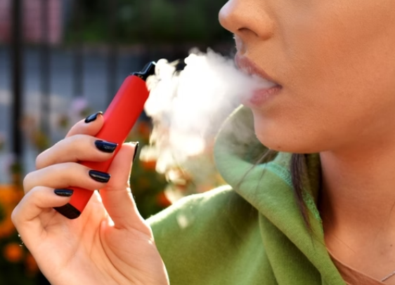 Anvisa decide hoje se mantém proibição de cigarros eletrônicos