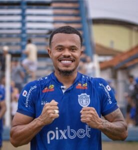 Botafogo-PB anuncia a contratação do lateral-esquerdo Mateus Rodrigues