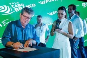 João Azevêdo lança empreendimento com resort, parque temático e shopping aberto no Polo Turístico Cabo Branco com investimento de R$ 480 milhões