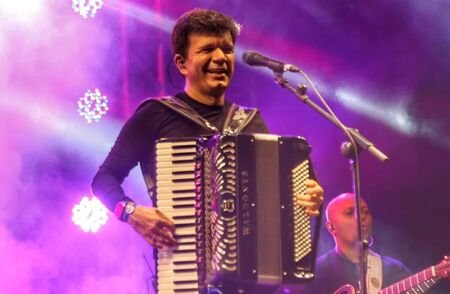 Arraiá%20da%20Capitá%20reúne%20Eliane%20–%20Rainha%20do%20Forró,%20Waldonys,%20Ton%20Oliveira%20e%20Chico%20Forrozado%20neste%20sábado%20(17) 1