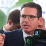 Motta diz que vai levar ao plenário perda do mandato de Carla Zambelli