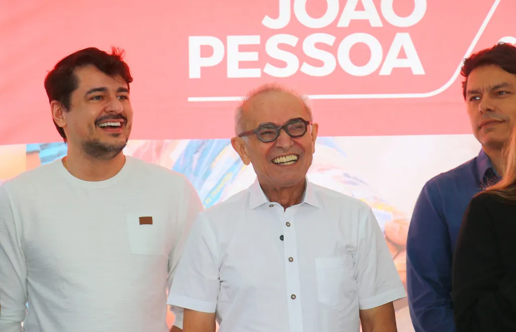 Cícero Lucena entrega 79º equipamento de saúde reformado e reafirma compromisso com toda Rede de Atenção Básica