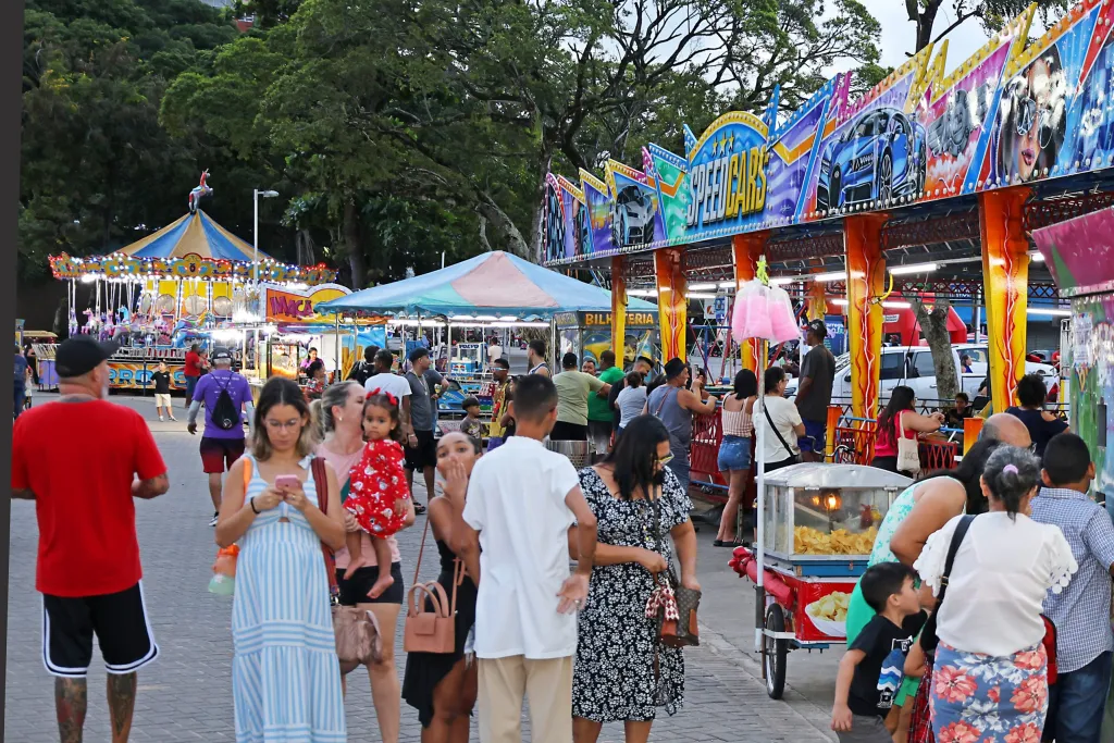 Palhaço Pipoquinha e Patrulha Canina estão entre as atrações do Férias no Parque neste fim de semana
