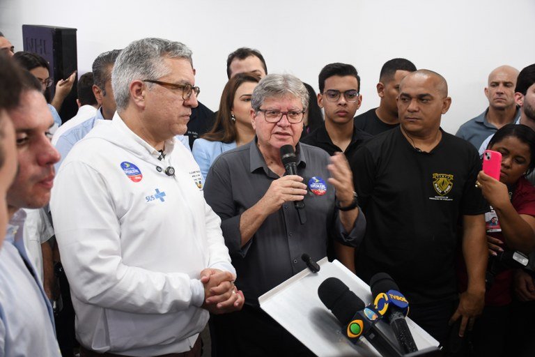 João Azevêdo e Alexandre Padilha anunciam habilitação do Complexo Hospitalar Janduhy Carneiro em serviços de alta complexidade cardiovascular e de traumatologia
