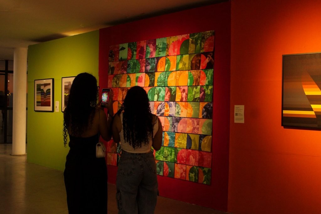 Mais de 15 artistas e 19 exposições integram a programação da Estação Cabo Branco