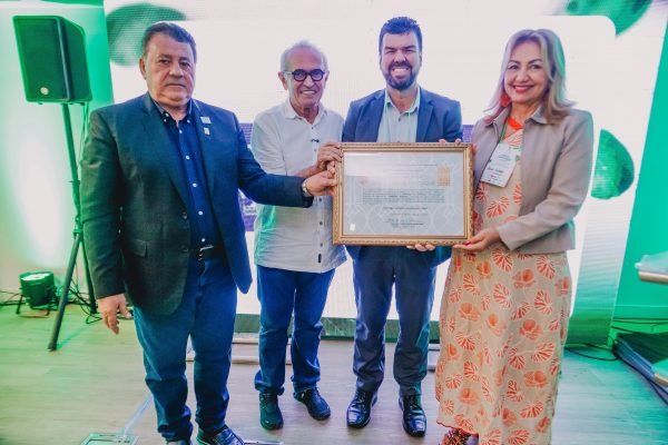 Prefeito destaca responsabilidade ambiental durante abertura do 1º Simpósio das Cidades Brasileiras em João Pessoa