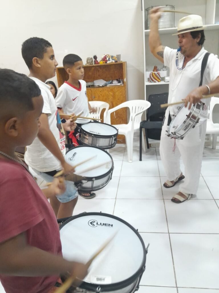 festival alumio 2025 promove formacao com oficinas gratuitas de grafite e maracatu em joao pessoa 3