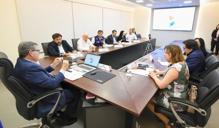 joao azevedo apresenta oportunidades de investimentos e potencialidades da paraiba a embaixadora da republica tcheca no brasil