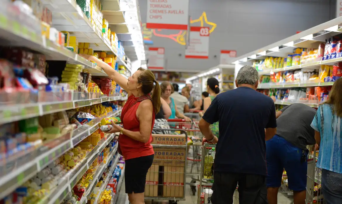 mercado financeiro reduz previsao da inflacao para 485