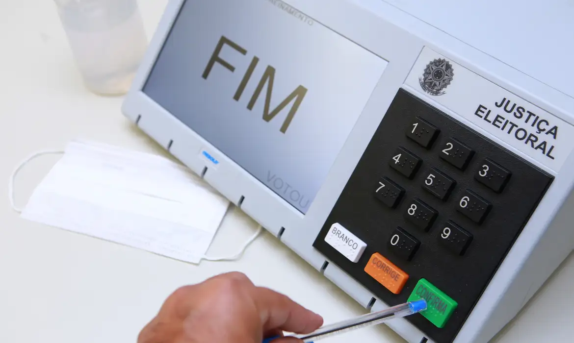 TRE-RJ removerá seções eleitorais de áreas controladas por criminosos