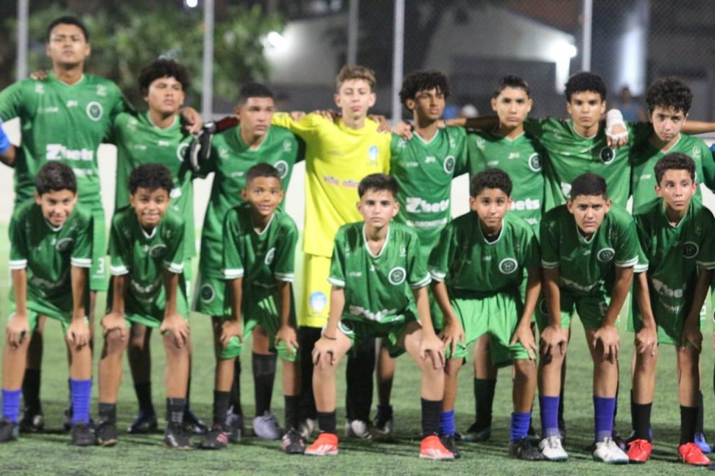 Campeonato de Escolinhas define semifinalistas nas categorias Sub-11 e Sub-13