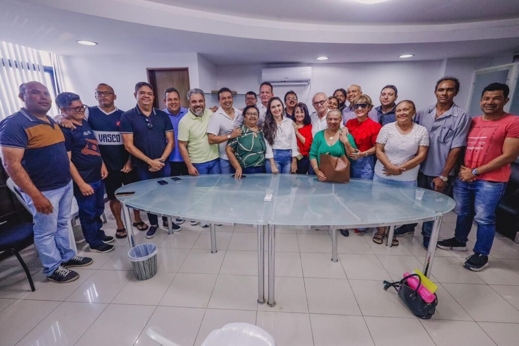 grupo do pdt que obteve 33 mil votos em joao pessoa anuncia apoio a pre candidatura de cicero lucena 2