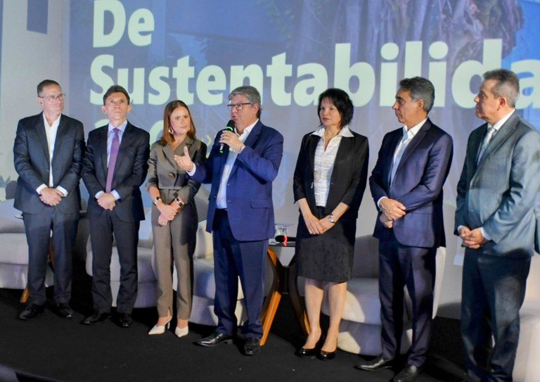 João Azevêdo participa de apresentação de Relatório de Sustentabilidade da AeC, e empresa anuncia mais de 5 mil novas contratações na Paraíba