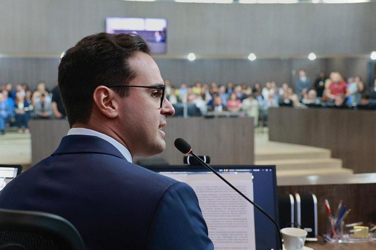 Lucas Ribeiro participa, ao lado do ministro Edson Fachin, de lançamento de ações voltadas ao sistema prisional
