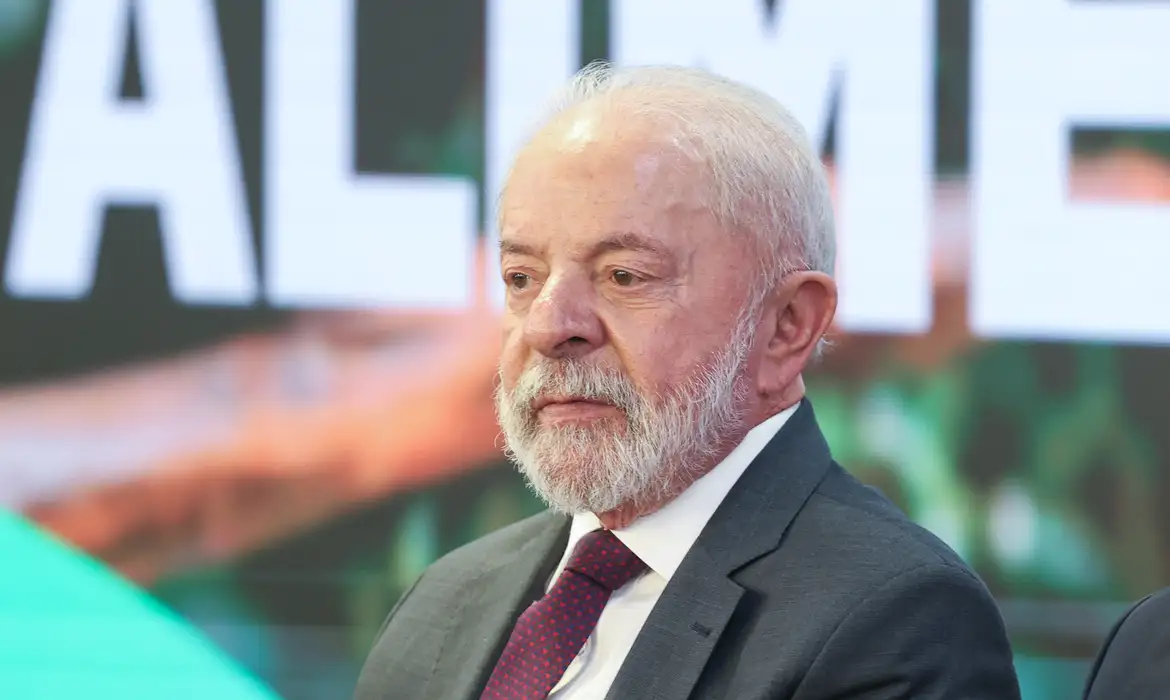 Lula defende que fintechs “paguem o imposto devido a esse país”