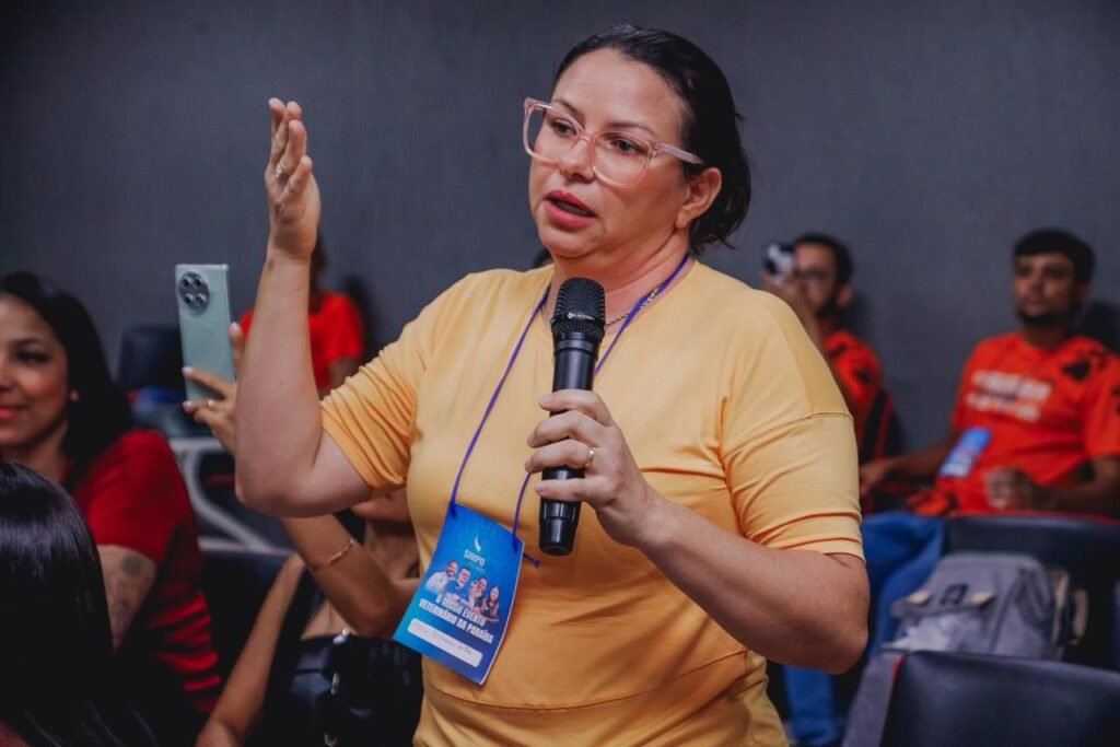 cicero lucena fala para profissionais e estudantes de medicina veterinaria como joao pessoa se tornou referencia em politicas pet 2