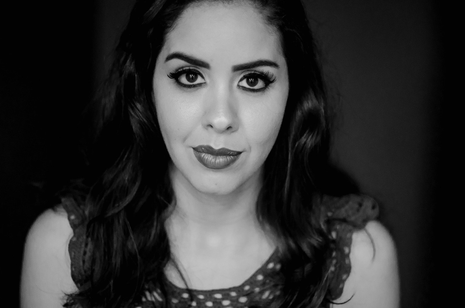 Sabedoria Feminina: Autorretratos Além do Tempo   Exposição une fotografia, ancestralidade e tecnologia NFT em versões física e virtual