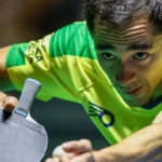 Calderano fica com bronze em Doha após derrota para jovem chinês