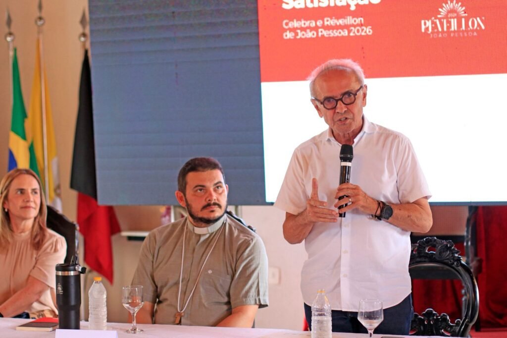 cicero lucena apresenta pesquisa de satisfacao de eventos de fim de ano em que mostra que 88 dos visitantes pretendem voltar a joao pessoa