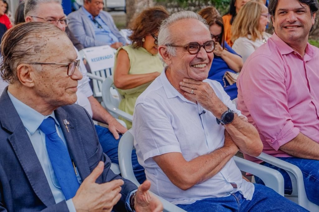 Cícero Lucena reafirma compromisso com a preservação do patrimônio histórico com início das obras no Pavilhão do Chá