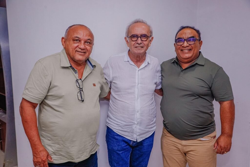 cicero lucena recebe apoio de liderancas de gurjao e cajazeiras para o governo do estado