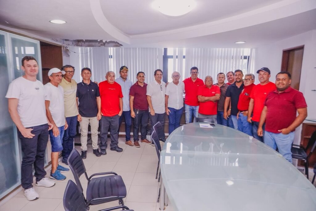 grupos de oposicao das cidades de santa cecilia e aroeiras definem posicionamento e anunciam apoio a cicero lucena 1