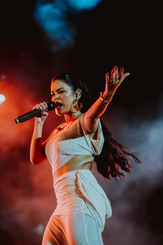 João Pessoa se consolida como palco de grandes produções com gravação do DVD de Danieze Santiago