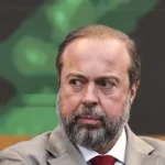 Ministro cobra solução para vazamento de água em minas da Vale