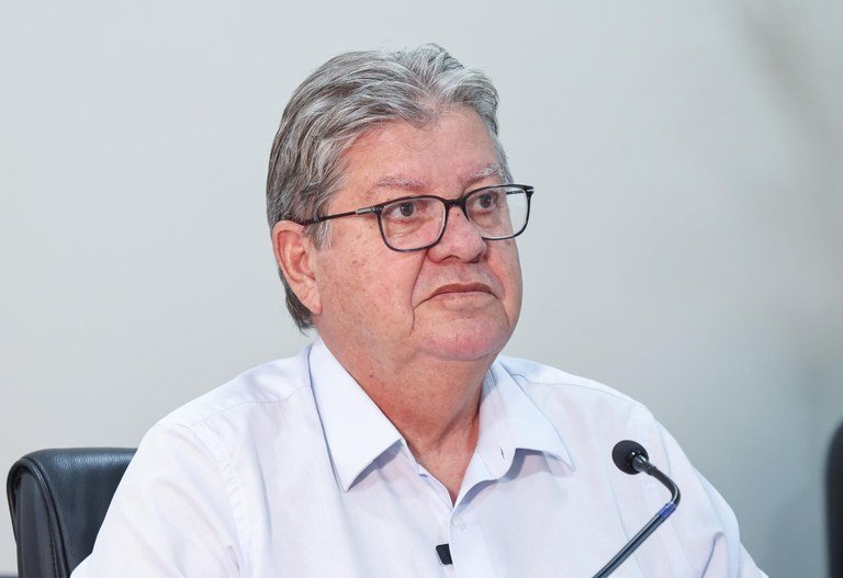 Pagamento dos servidores estaduais começará quinta-feira (29) e injetará R$ 900 milhões na economia paraibana