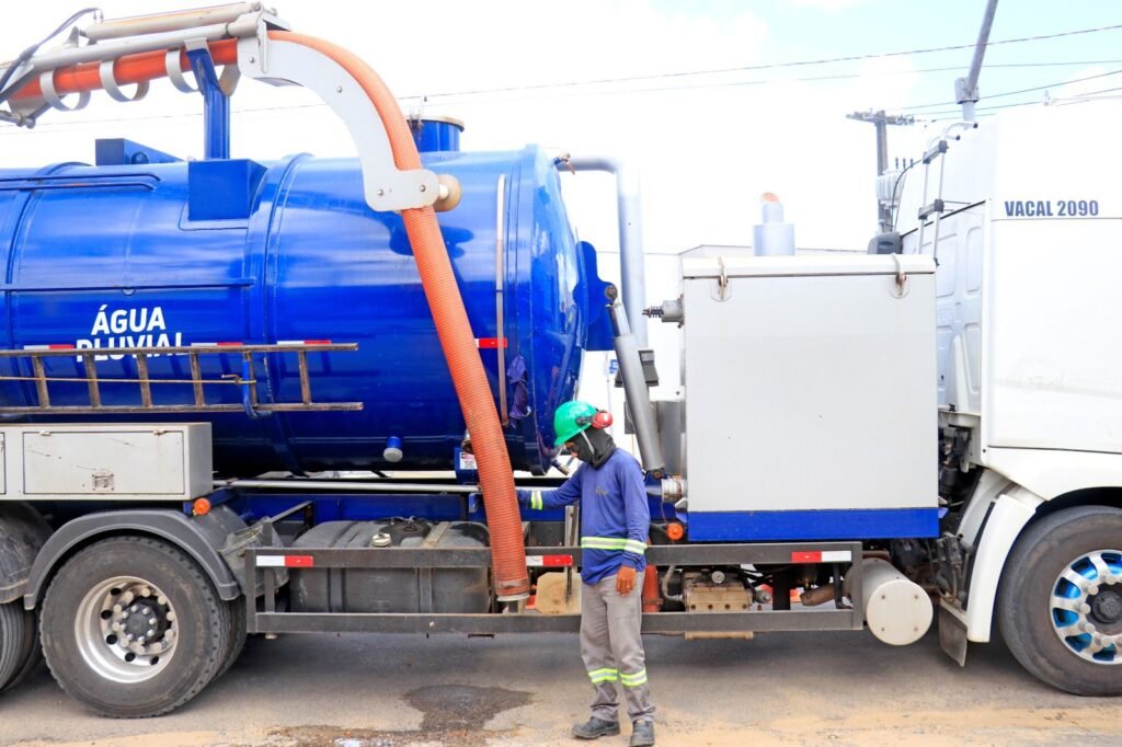 prefeitura de joao pessoa intensifica fiscalizacao para coibir irregularidades em galerias pluviais e esgotos 8