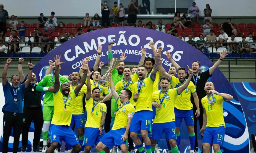 Brasil bate Argentina e conquista 12º título na Copa América de Futsal 10 brasil bate argentina e conquista 12o titulo na copa america de futsal