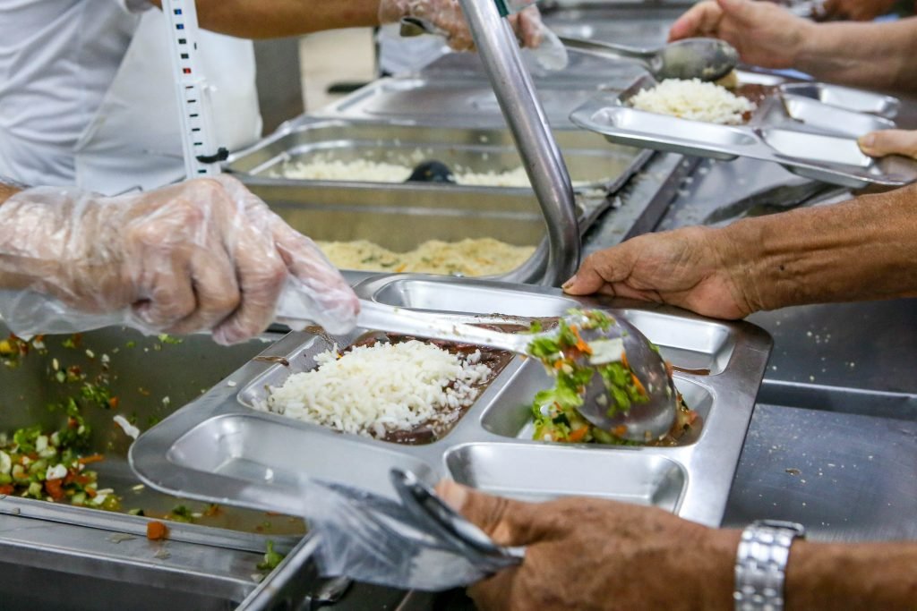 Inscrições para Restaurante Universitário Popular seguem até dia 18 de fevereiro