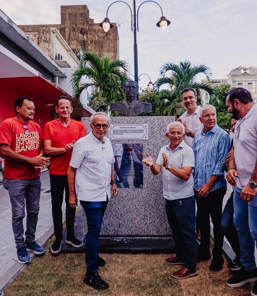 Cícero Lucena entrega revitalização do Ponto de Cem Réis e da Duque de Caxias, ampliando ações no Centro Histórico