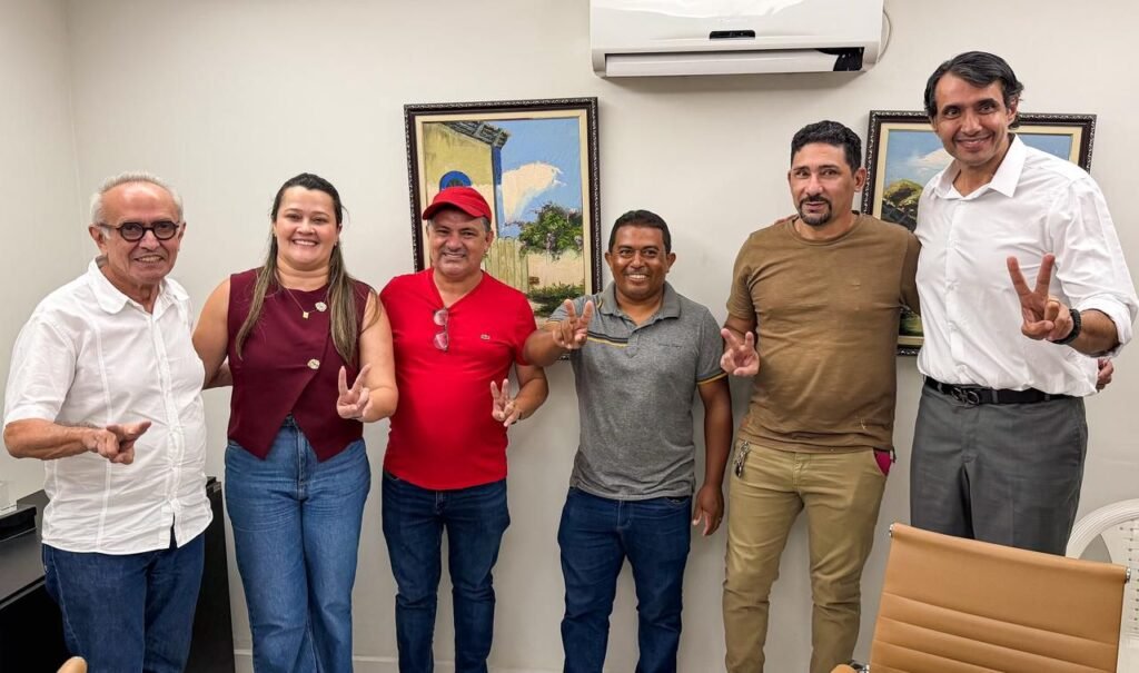 em cajazeiras cicero recebe apoio de liderancas de mais cinco municipios do sertao