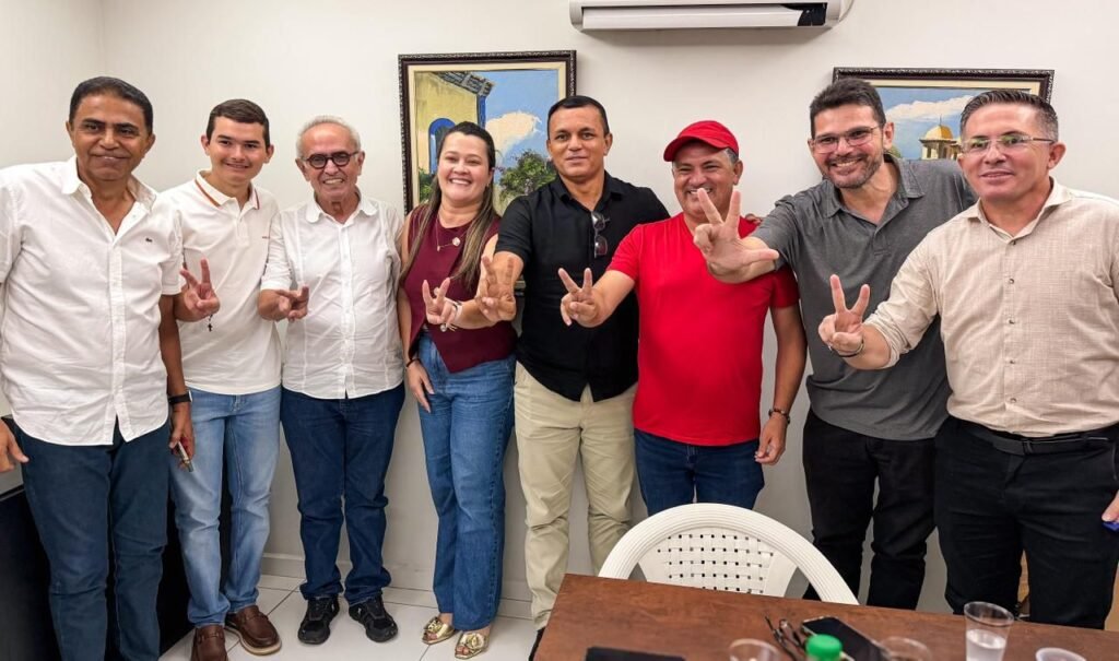 em cajazeiras cicero recebe apoio de liderancas de mais cinco municipios do sertao 2