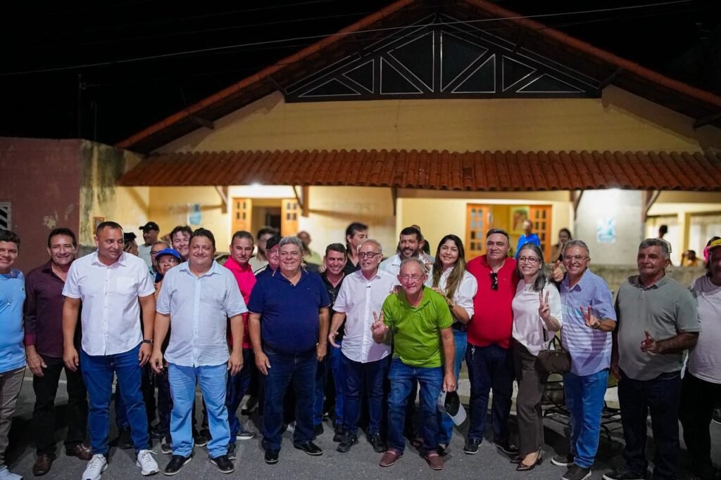 em areia de baraunas cicero se reune com apoiadores de 12 municipios e reforca pre campanha pelo estado