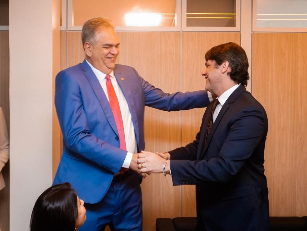 Leo Bezerra fortalece parcerias com Judiciário e destaca ações no Centro e na Orla da Capital