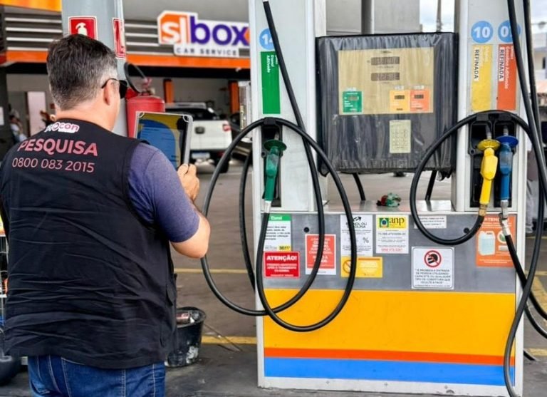 Pesquisa do Procon-JP encontra gasolina oscilando entre R$ 6,26 e R$ 6,66; menor preço do diesel cai R$ 0,11
