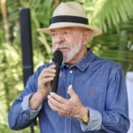 Lula vai a SP para tirar excesso de pele na cabeça e tratar tendinite