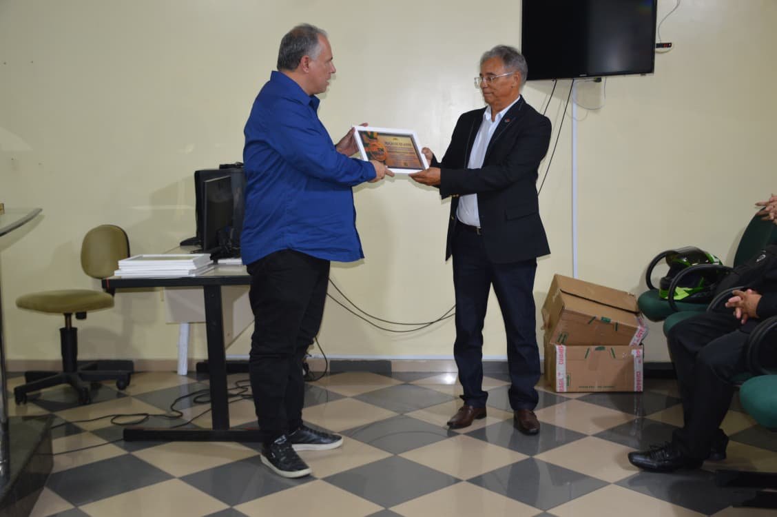 trofeu fenacom guarabira celebra noite de homenagens aos comunicadores do brejo paraibano 10
