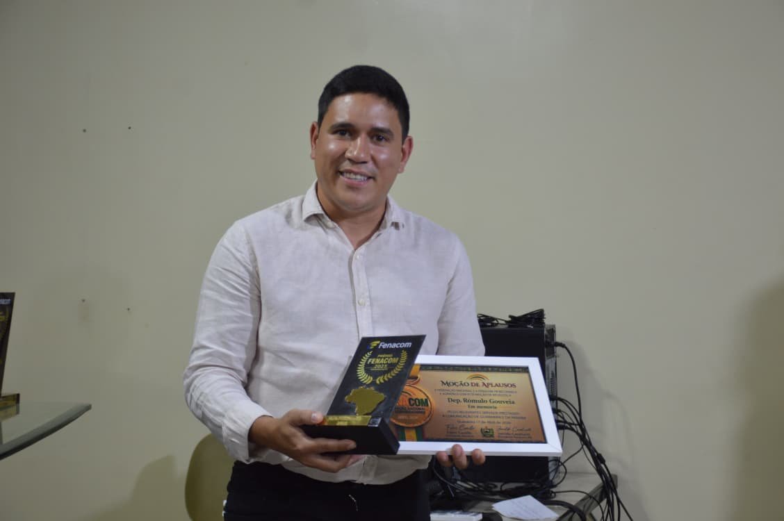 trofeu fenacom guarabira celebra noite de homenagens aos comunicadores do brejo paraibano 2