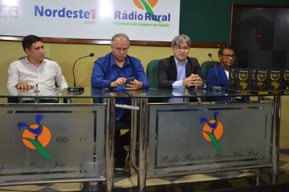 trofeu fenacom guarabira celebra noite de homenagens aos comunicadores do brejo paraibano
