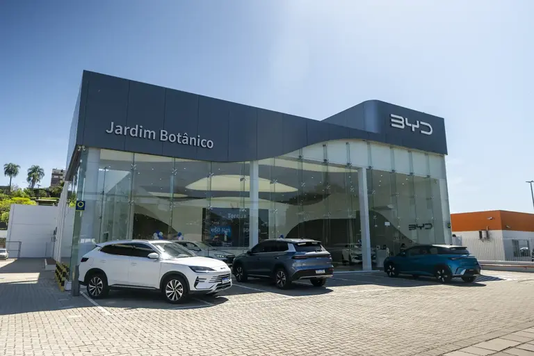 BYD muda estratégia no Brasil e aposta em outro segmento