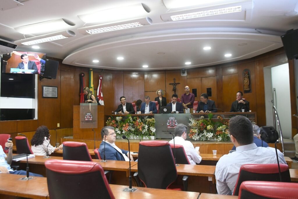 ccj e favoravel a divulgacao clara do prazo de validade de produtos em promocao