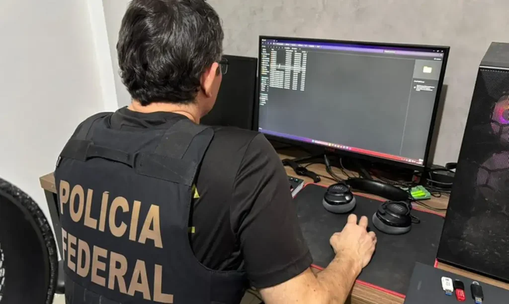crime de racismo em canal de mensagens e investigado pela pf