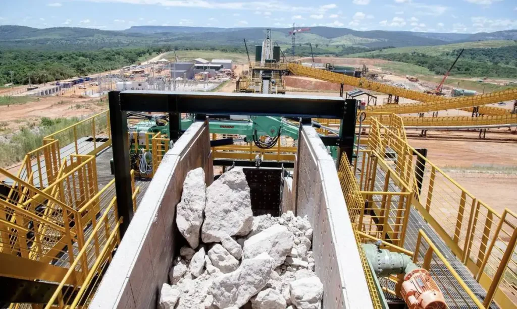especialistas e municipios criticam pl sobre minerais criticos