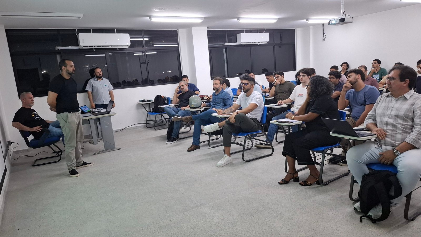 Farol Digital realiza Pitch Centelha e impulsiona inovação e empreendedorismo tecnológico na Paraíba 15 farol digital realiza pitch centelha e impulsiona inovacao e empreendedorismo tecnologico na paraiba scaled