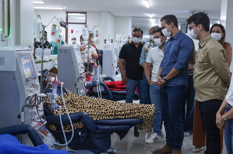 Governador Lucas Ribeiro entrega ampliação do Centro de Hemodiálise de Monteiro e assegura mais qualidade de vida a pacientes renais do Cariri paraibano
