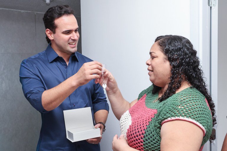 Governador Lucas Ribeiro entrega residencial com 192 moradias em João Pessoa e reforça compromisso com a habitação popular