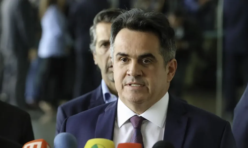 mesada e viagens internacionais veja o que pf diz sobre ciro nogueira